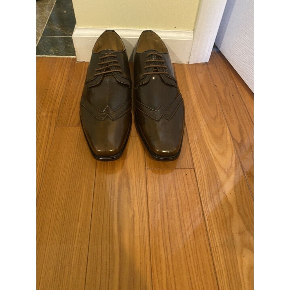 Elevated Style: Fortino Landi Men's Pinstripe 5-Btn Mandarin Suit in Tan main image 1